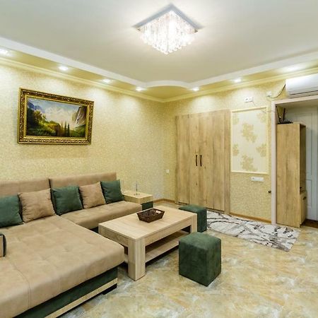 "Stella Artois"- Apartment Tbilisi Exterior foto