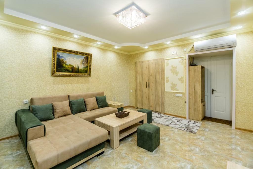 "Stella Artois"- Apartment Tbilisi Exterior foto
